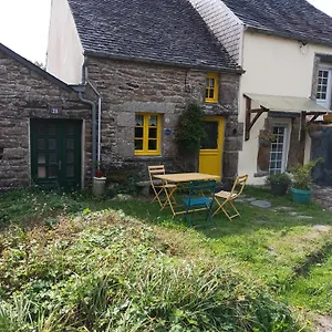  Hébergement de vacances La Maison De Poupee France